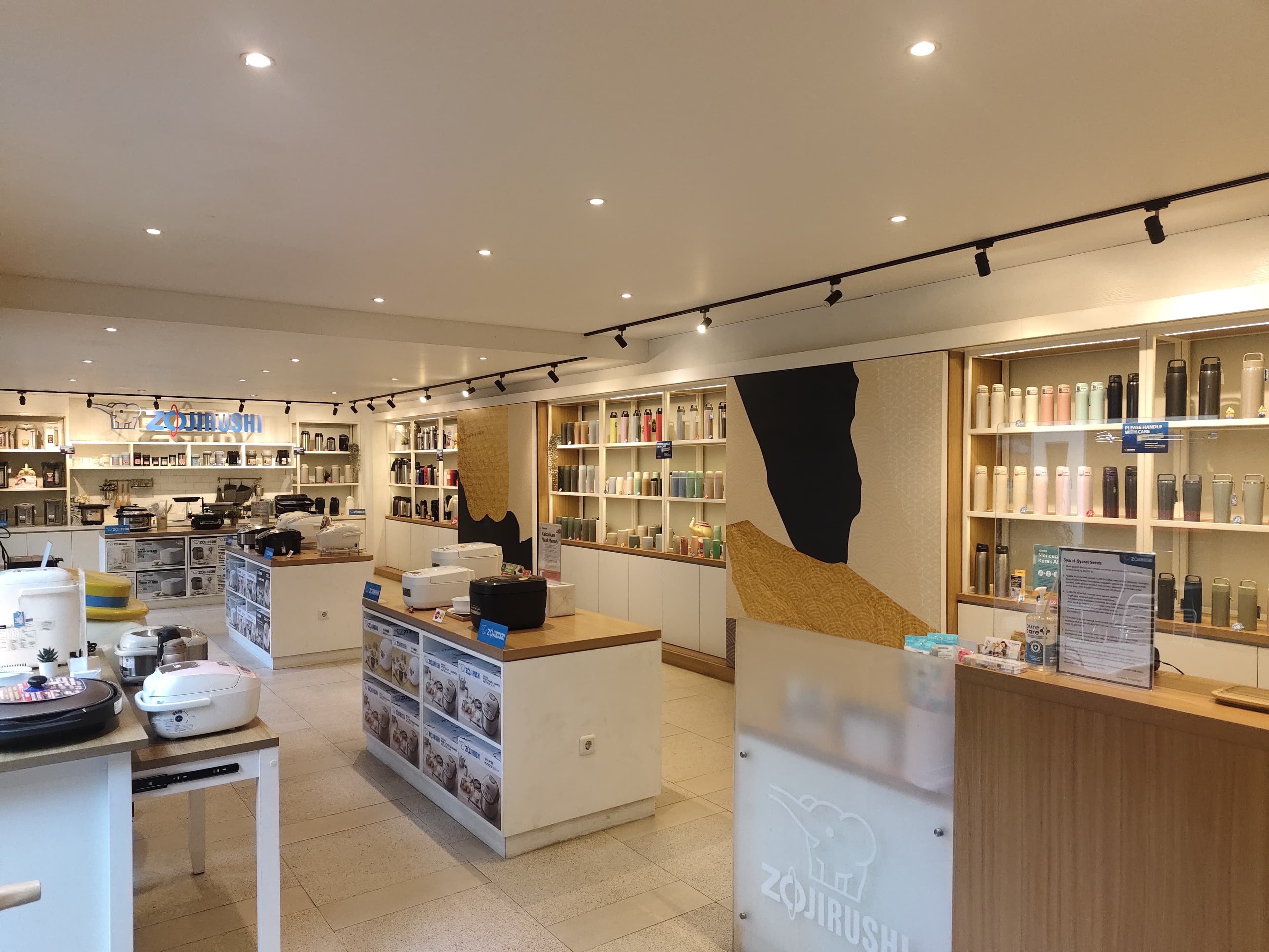 store-Jl. Teuku Umar No.05 Bandung. (sebelah KCU BCA Dago, satu gedung dengan Kopi Djawa)-image